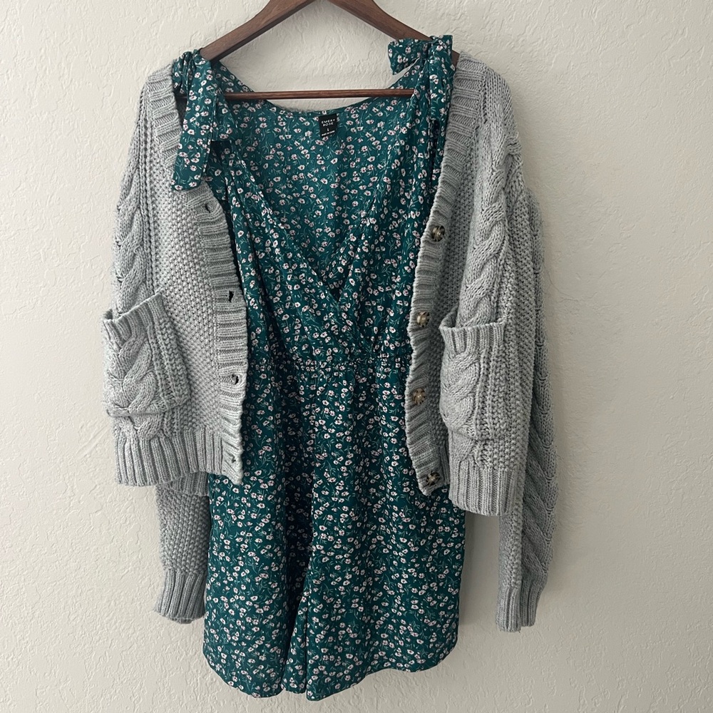 Green Floral Romper & Gray Cable Knit Cardigan Sweater size L fits smaller